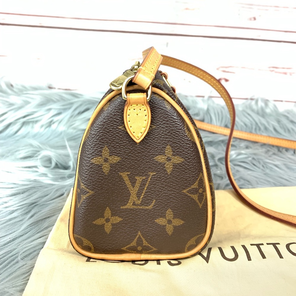 Authentic Louis Vuitton Nano Speedy Bandouliere - Picture 4 of 8
